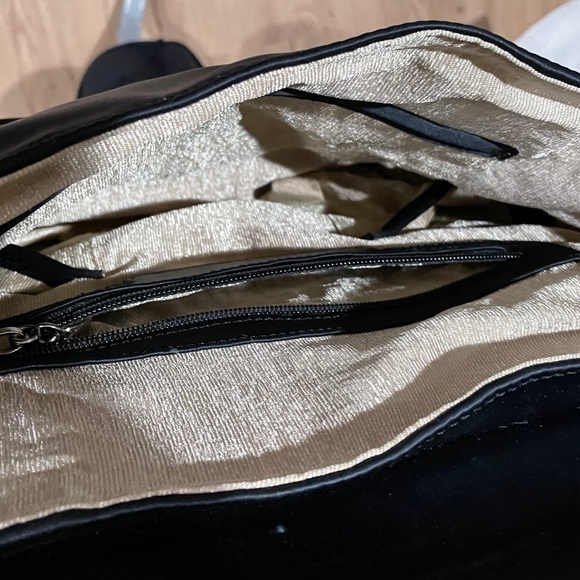 Donald J Pliner Evening Bag - Picture 5 of 7